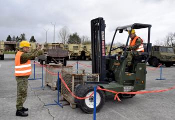 Završetak obuke za rukovatelje viličarom u Centru za obuku i doktrinu logistike Požega - kako sigurno upravljati viličarom | Karlobag.eu