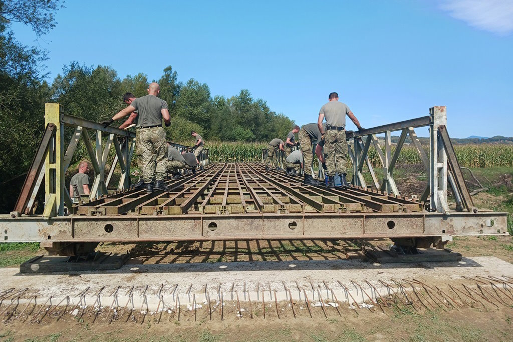 The Croatian Army installed a new Bailey Bridge in the Municipality of Marija Bistrica, crucial for the local community and pilgrims