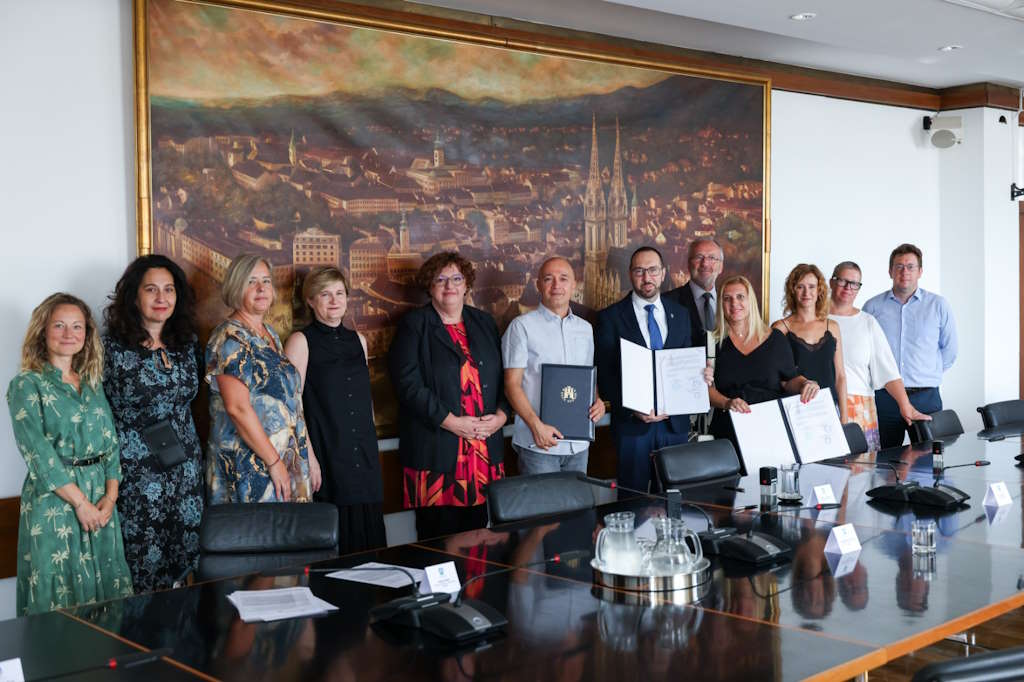 Increasing salaries for employees in Zagreb cultural institutions through a new collective agreement